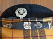 CAP BADGE & SGIAN DUBH