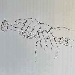 FINGERS ON THE PRACTICE CHANTER